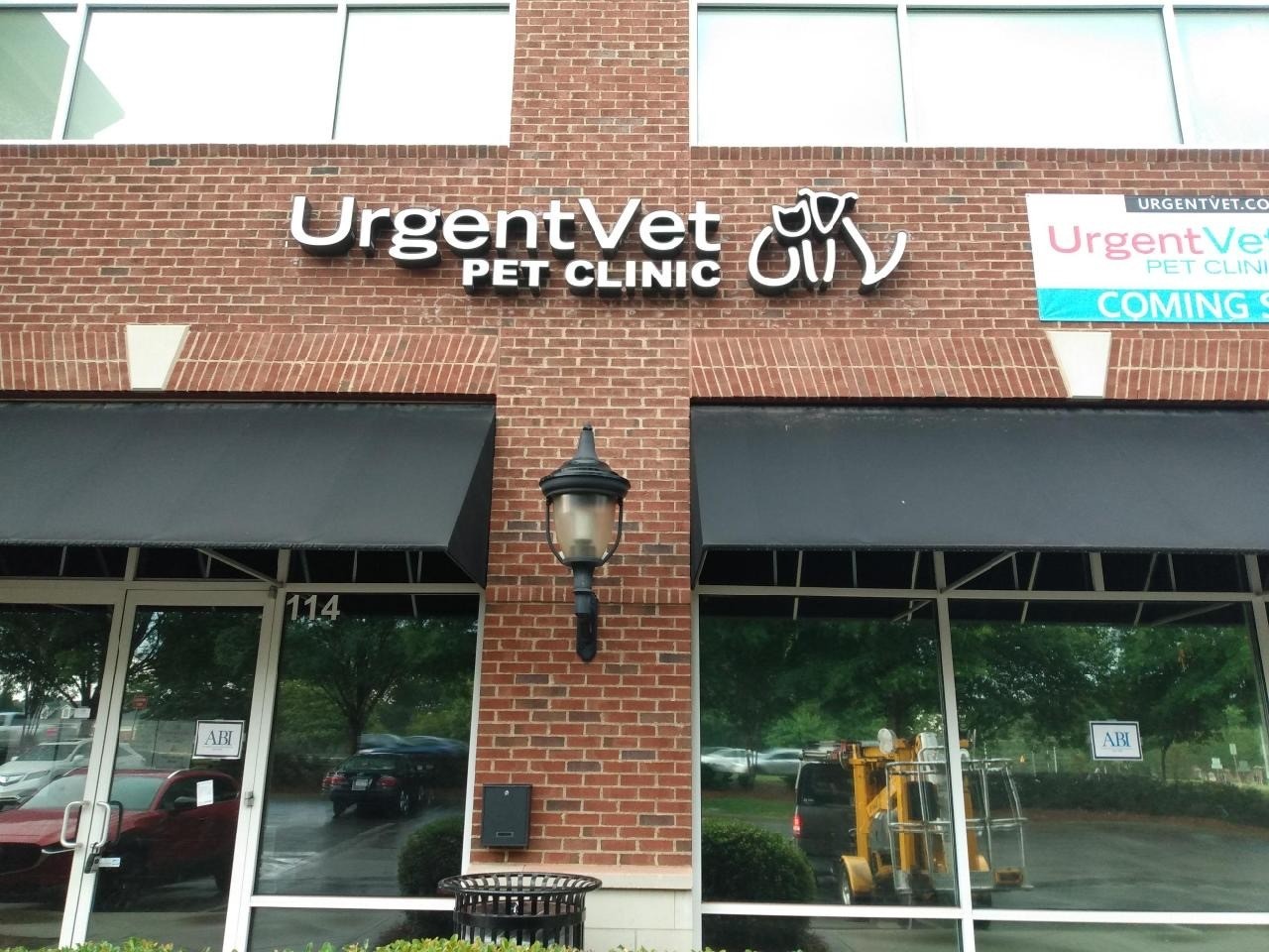Featured image for post: UrgentVet Expands Its Walk-In Concept for Pets to Cary, North Carolina