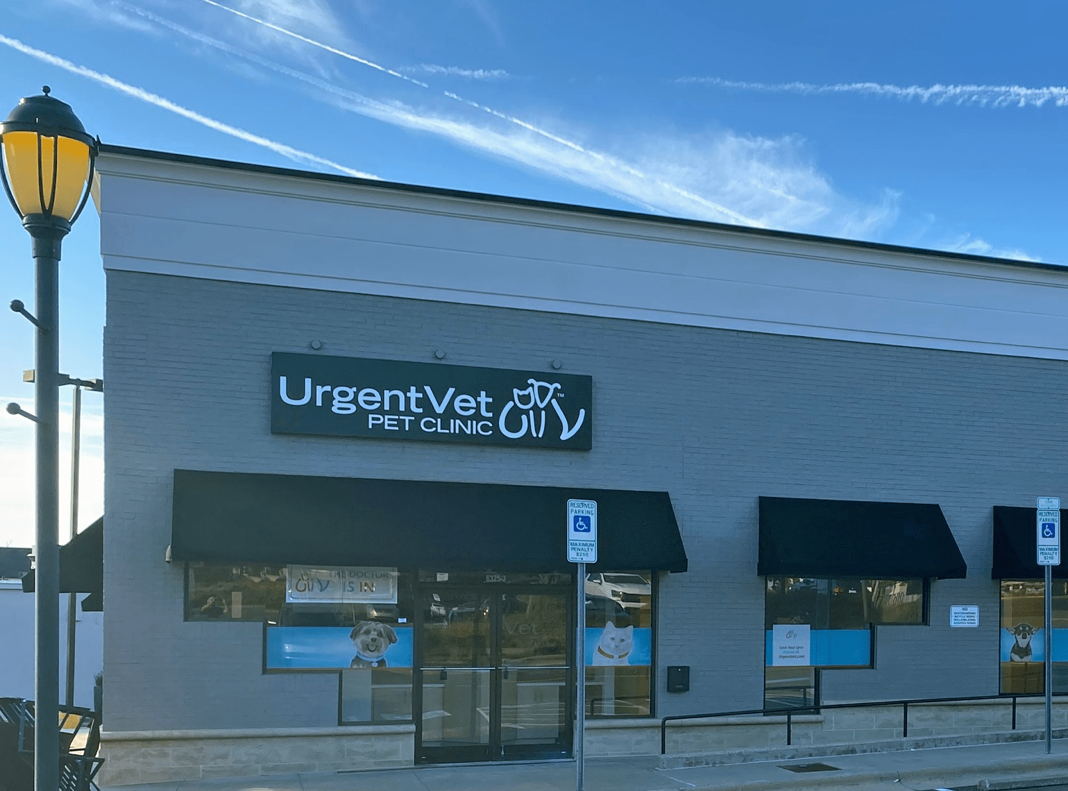 Featured image for post: UrgentVet Expands Its Urgent Care for Pets Concept to North Raleigh