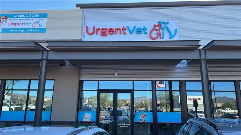 Featured image for post: UrgentVet Announces Expansion in Phoenix with Two New Locations Offering After-Hours Pet Care