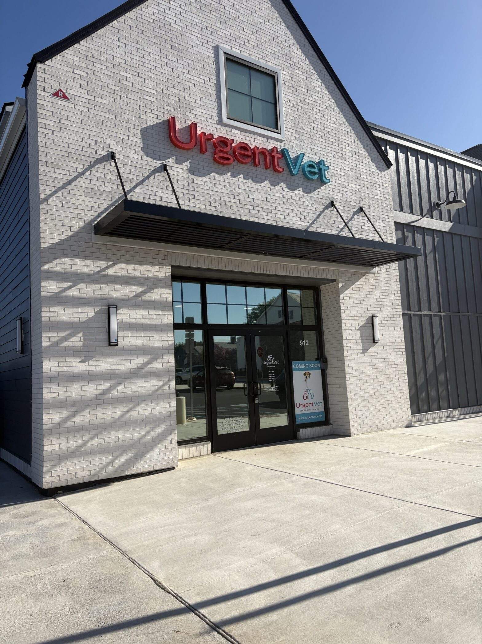 Featured image for post: New UrgentVet Newton Location Expands Pet Care Access – Clinic Provides Fear Free Handling to Reduce Pet Stress